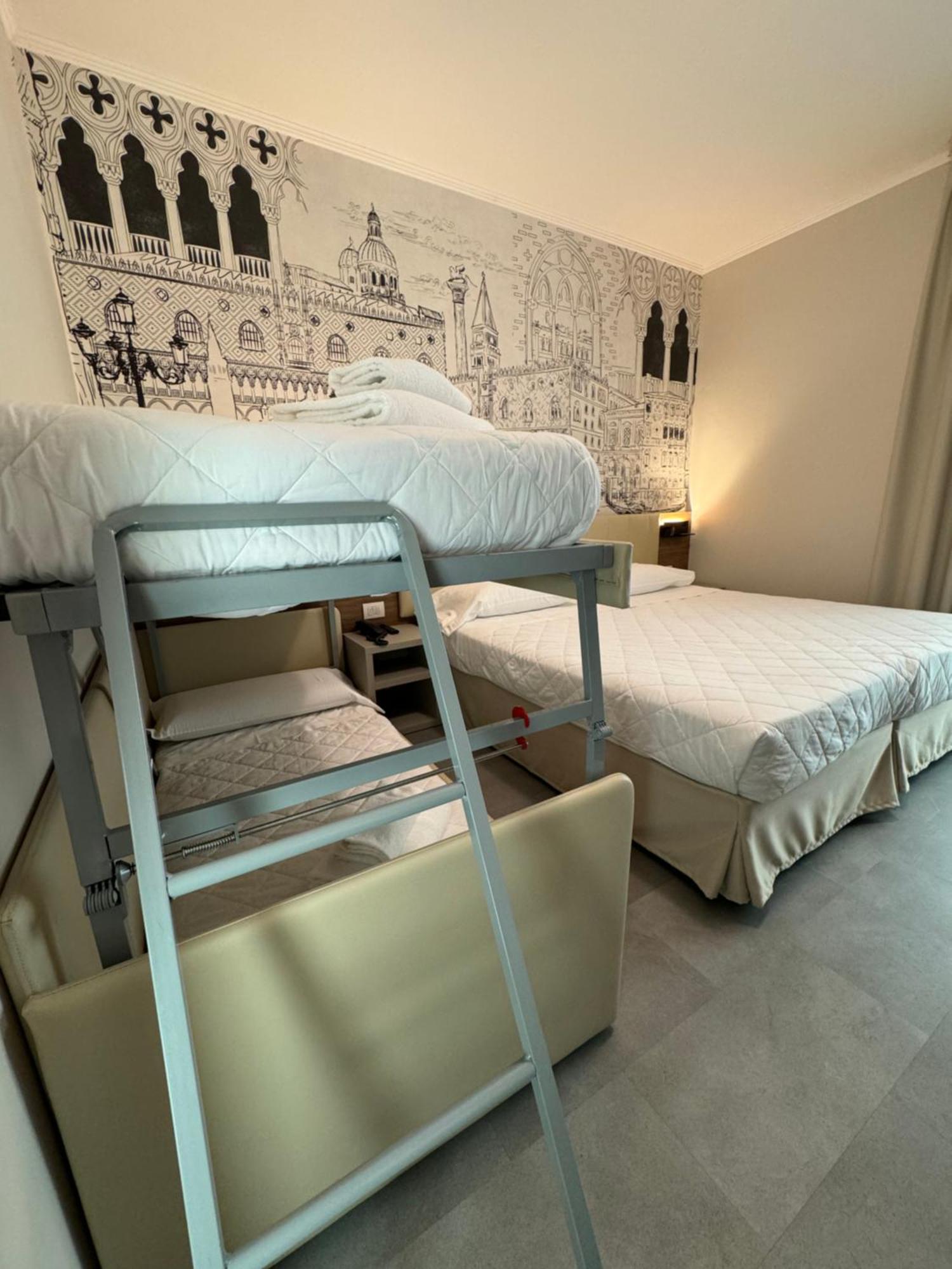 Hotel Marco Polo Lido di Jesolo Ngoại thất bức ảnh